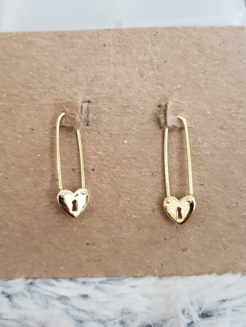 Gold Heart Safety Pin Lock Locket Drop Earrings New - Picture 2 of 5